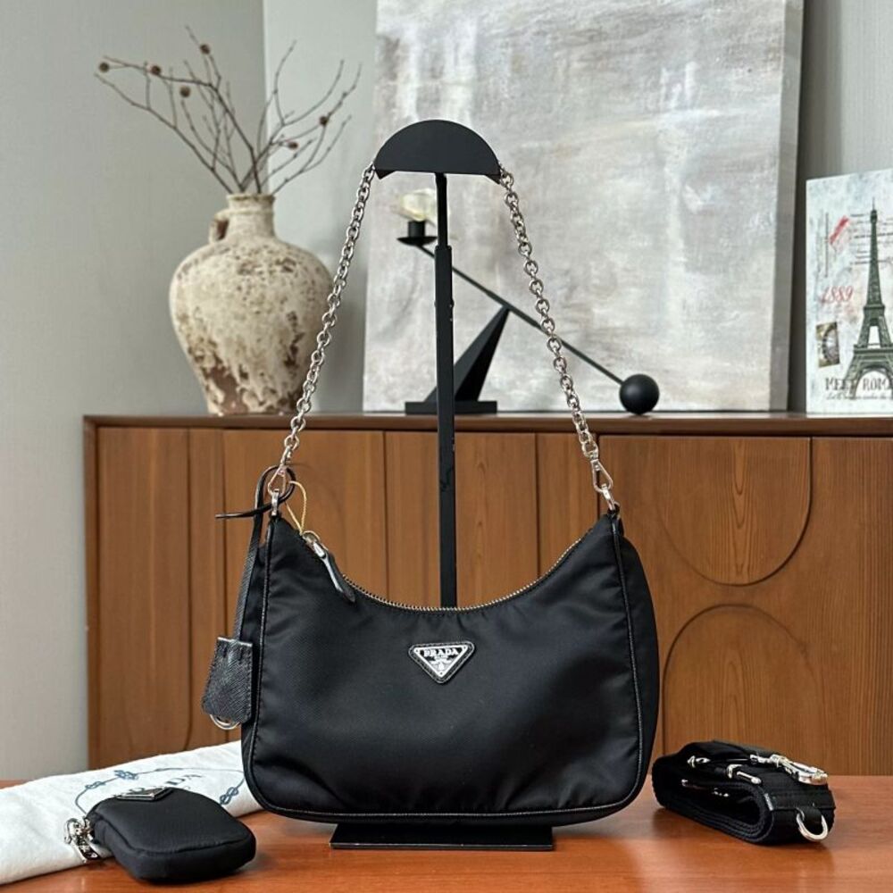 Prada Women Pre-Loved Bag Very Good Condition